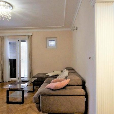 בודווה Apartment Glomazic מראה חיצוני תמונה