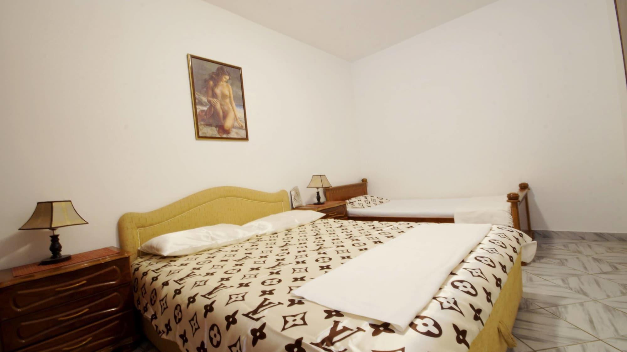 בודווה Apartment Glomazic מראה חיצוני תמונה