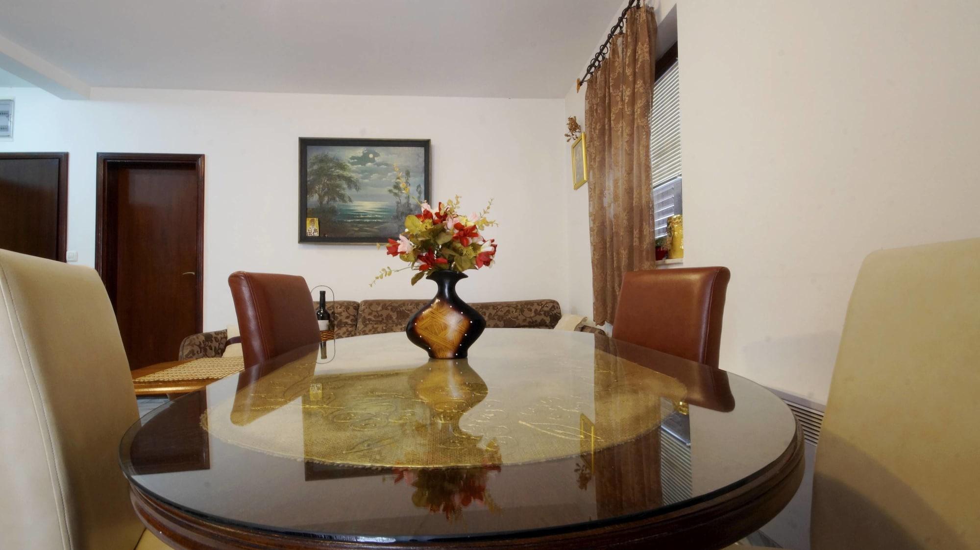בודווה Apartment Glomazic מראה חיצוני תמונה