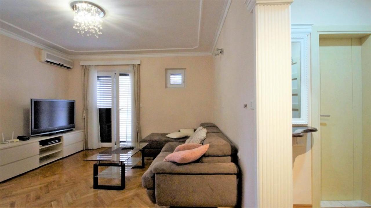 בודווה Apartment Glomazic מראה חיצוני תמונה