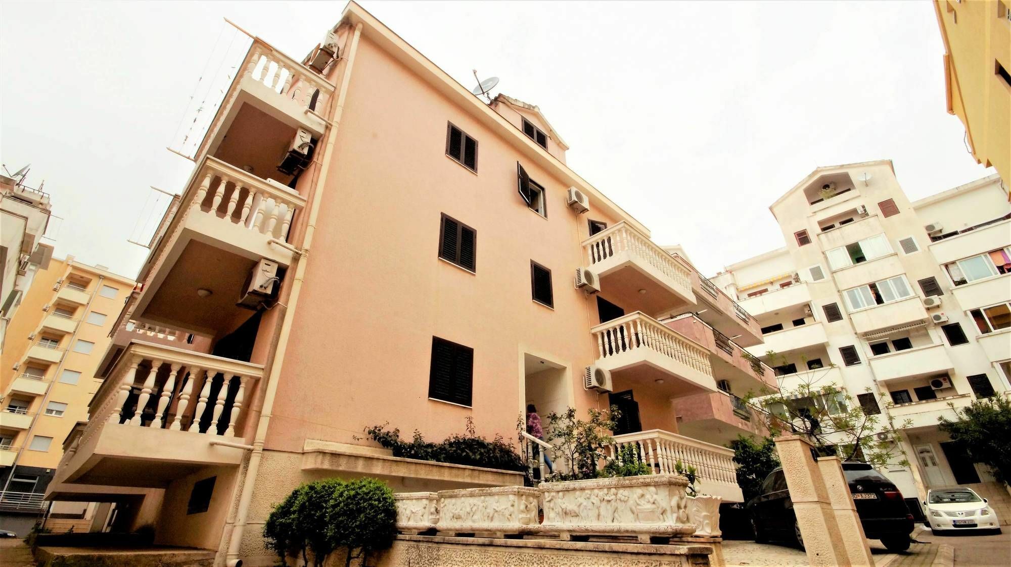 בודווה Apartment Glomazic מראה חיצוני תמונה